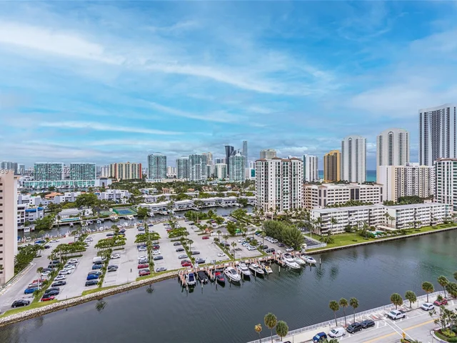 500 Bayview Dr # 1731, Sunny Isles Beach FL 33160