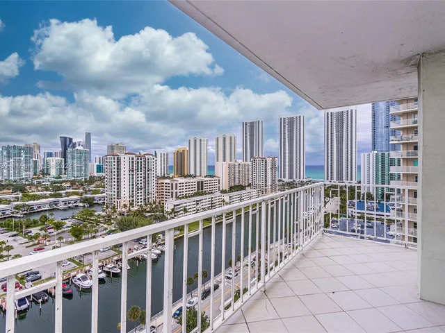 500 Bayview Dr # 1731, Sunny Isles Beach FL 33160