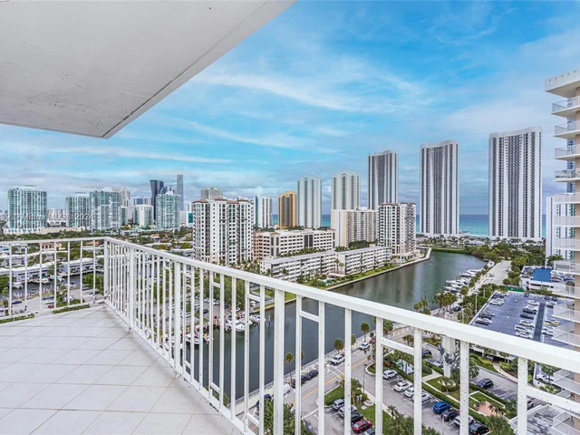 500 Bayview Dr # 1731, Sunny Isles Beach FL 33160