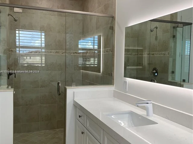 10180 Lake Vista Ct, Parkland FL 33076