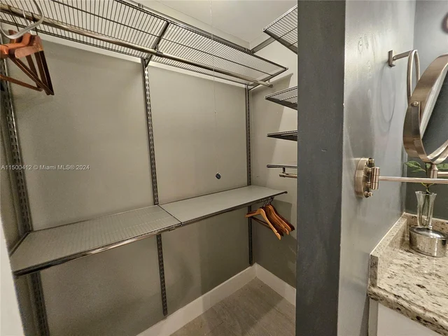 7135 Collins Ave # 1231, Miami Beach FL 33141