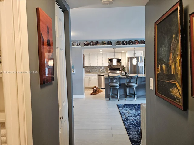 7135 Collins Ave # 1231, Miami Beach FL 33141