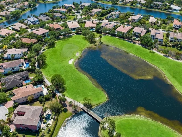 10350 Cameilla St, Parkland FL 33076