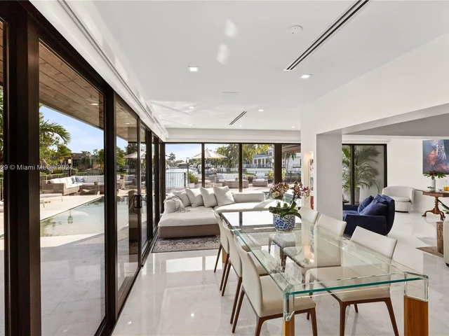 1300 Lugo Ave, Coral Gables FL 33156