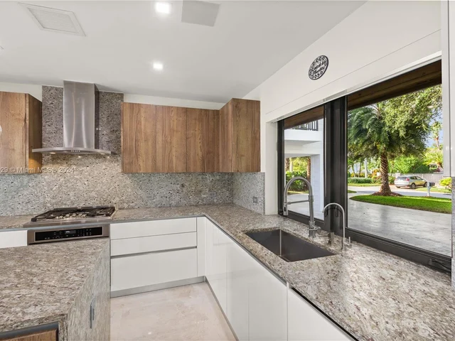 1300 Lugo Ave, Coral Gables FL 33156