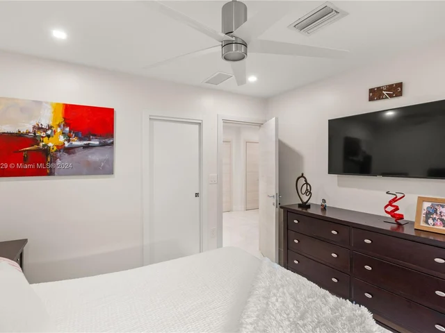 1300 Lugo Ave, Coral Gables FL 33156