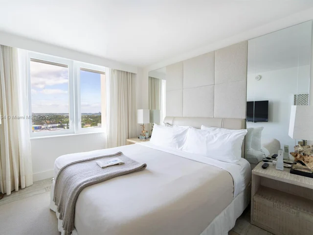 102 24th St # 1545, Miami Beach FL 33139