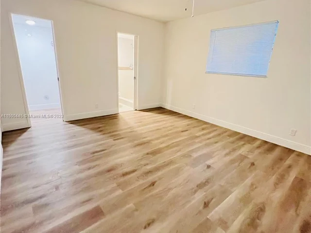 101 E Mcnab Rd # 325, Pompano Beach FL 33060