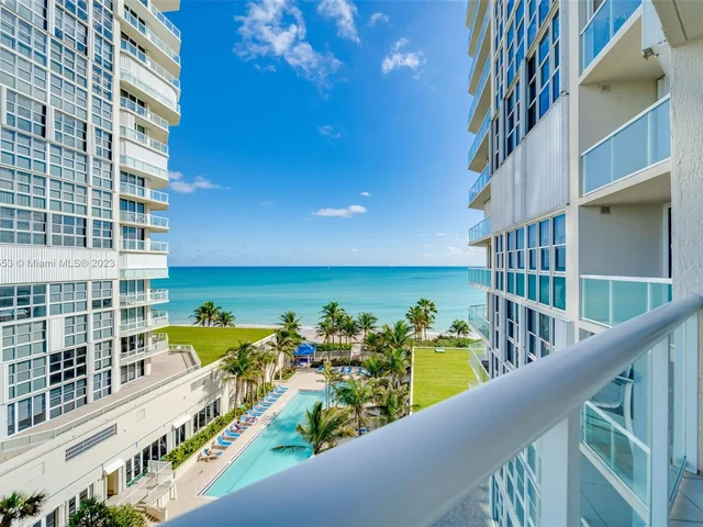 6001 N Ocean Dr # 702, Hollywood FL 33019