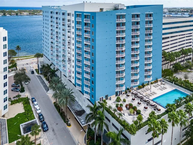 1551 N Flagler Dr # 818, West Palm Beach FL 33401