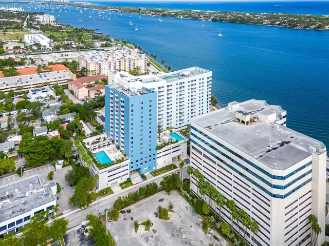 1551 N Flagler Dr # 818, West Palm Beach FL 33401