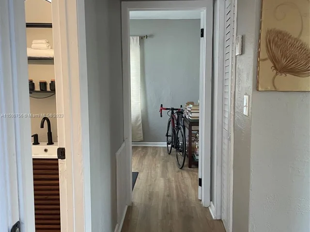 1520 NW 62nd Ter, Miami FL 33147