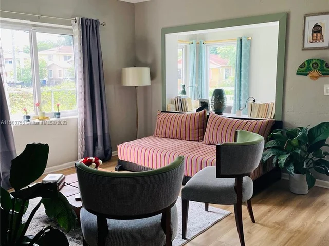 1520 NW 62nd Ter, Miami FL 33147