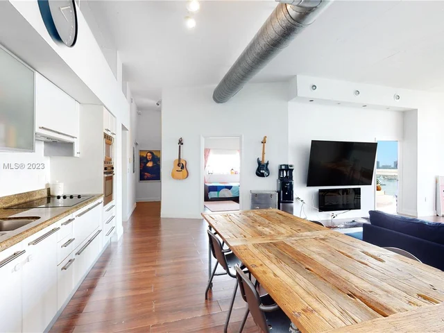 7934 West Dr # 901, North Bay Village FL 33141