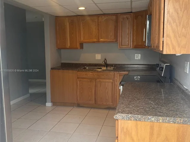 2644 NW 61st Ave, Margate FL 33063