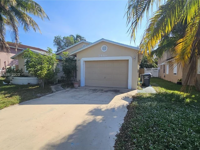 2408 Raleigh St, Hollywood FL 33020
