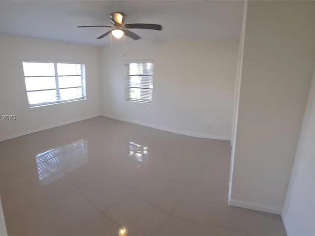 335 SW 18th Ave, Fort Lauderdale FL 33312