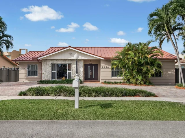2450 SW 102nd Pl, Miami FL 33165