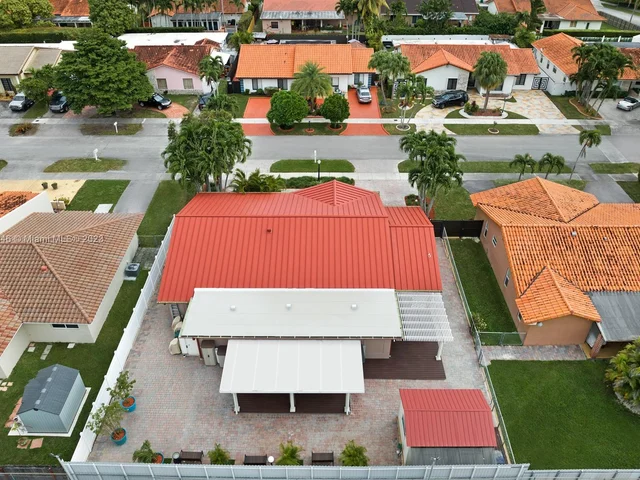 2450 SW 102nd Pl, Miami FL 33165