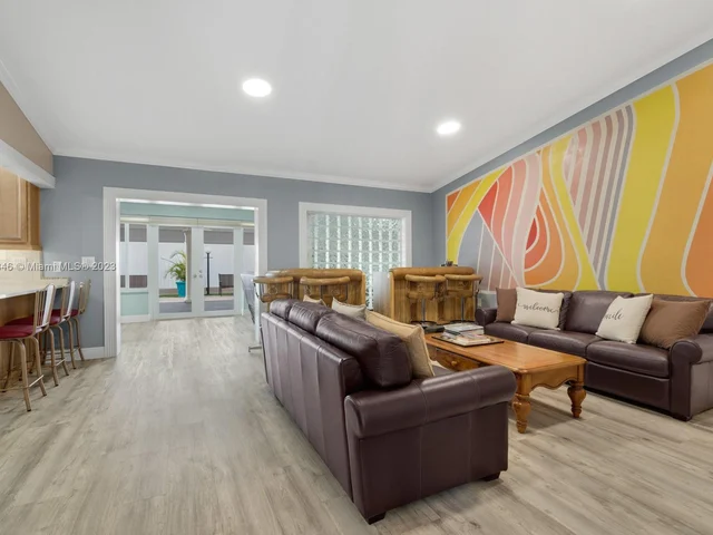 2450 SW 102nd Pl, Miami FL 33165