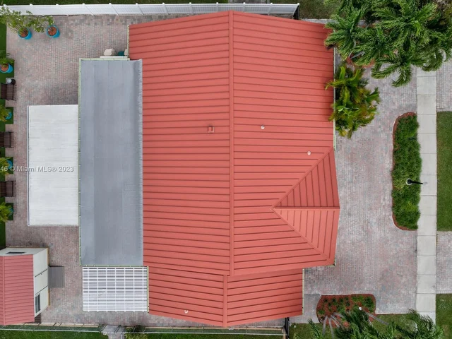 2450 SW 102nd Pl, Miami FL 33165