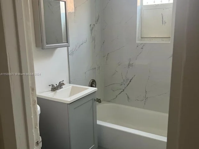 1510 NW 68th St # 3, Miami FL 33147