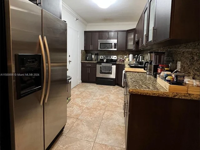 10185 Collins Ave # 309, Bal Harbour FL 33154