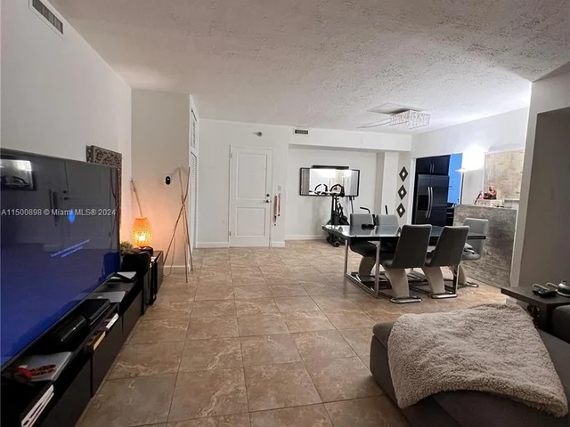 10185 Collins Ave # 309, Bal Harbour FL 33154