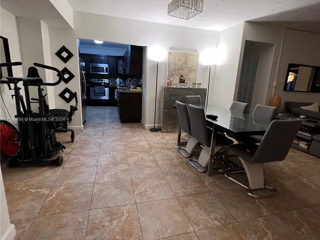 10185 Collins Ave # 309, Bal Harbour FL 33154