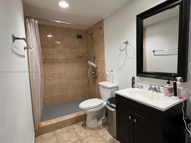 10185 Collins Ave # 309, Bal Harbour FL 33154