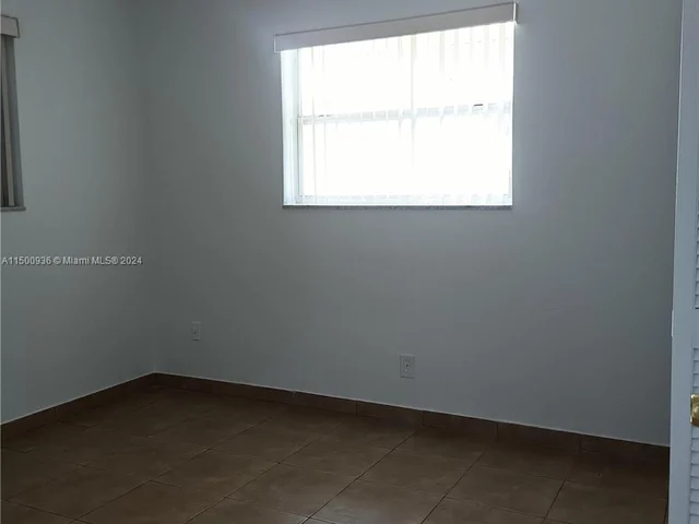 1502 N 57th Ter, Hollywood FL 33021