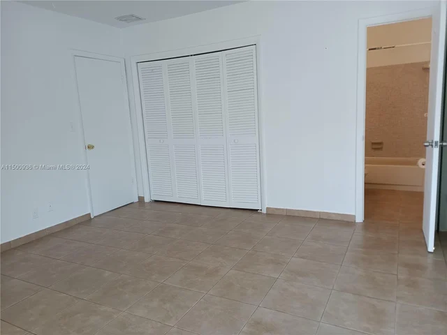 1502 N 57th Ter, Hollywood FL 33021