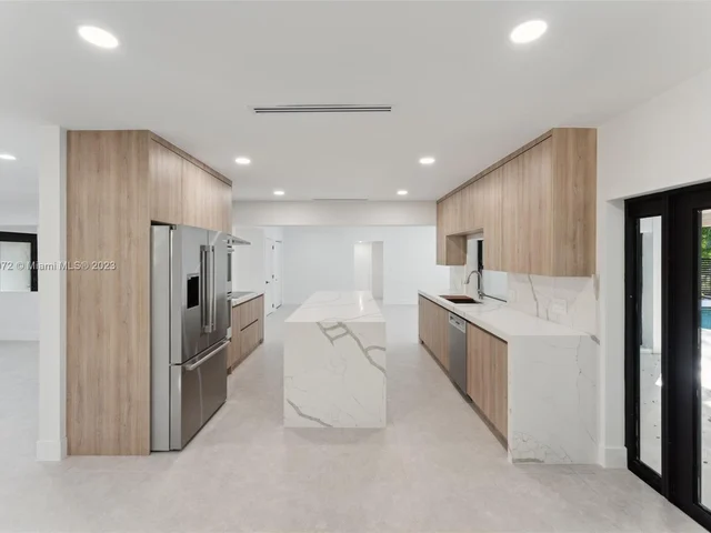 11340 SW 74th Ct, Pinecrest FL 33156