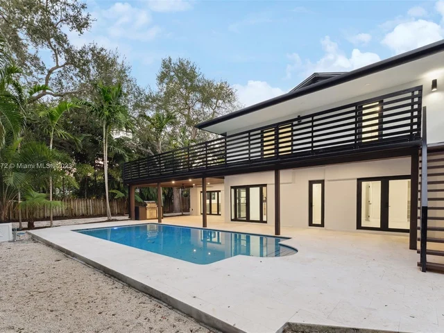 11340 SW 74th Ct, Pinecrest FL 33156