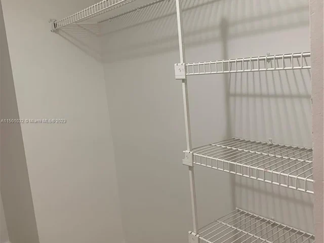 9858 Nob Hill Ln # 9858, Sunrise FL 33351