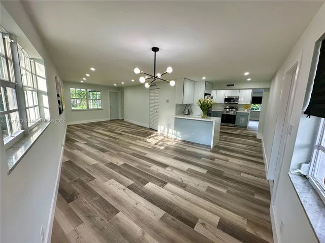 1619 NW 16th St, Fort Lauderdale FL 33311