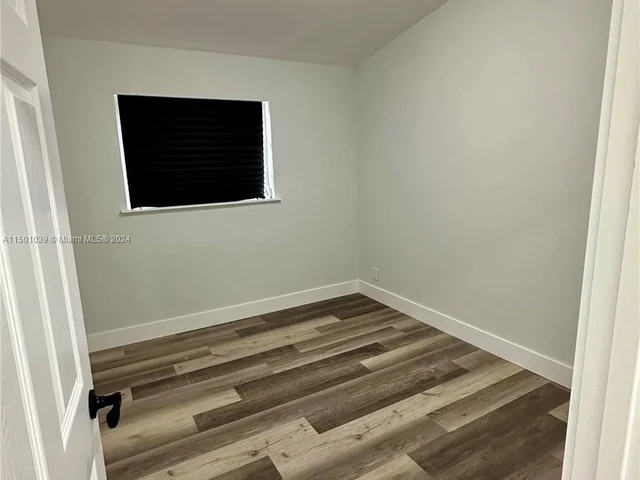 1619 NW 16th St, Fort Lauderdale FL 33311