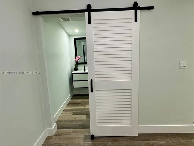 1619 NW 16th St, Fort Lauderdale FL 33311