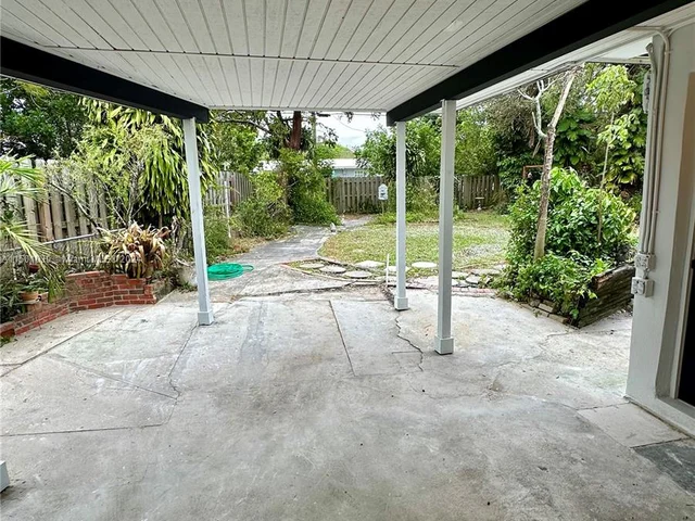 1619 NW 16th St, Fort Lauderdale FL 33311