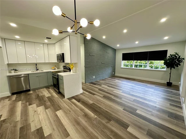 1619 NW 16th St, Fort Lauderdale FL 33311