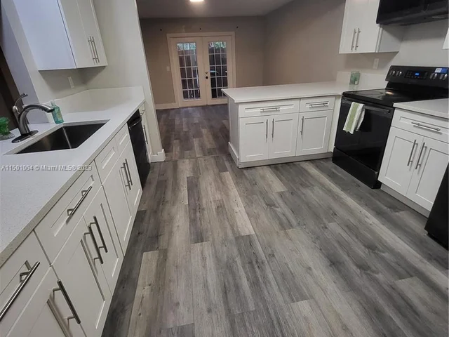 6193 Pine Tree Ln # C, Tamarac FL 33319