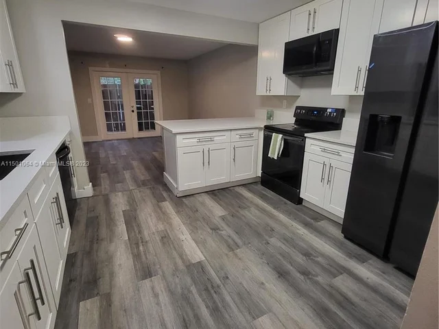 6193 Pine Tree Ln # C, Tamarac FL 33319