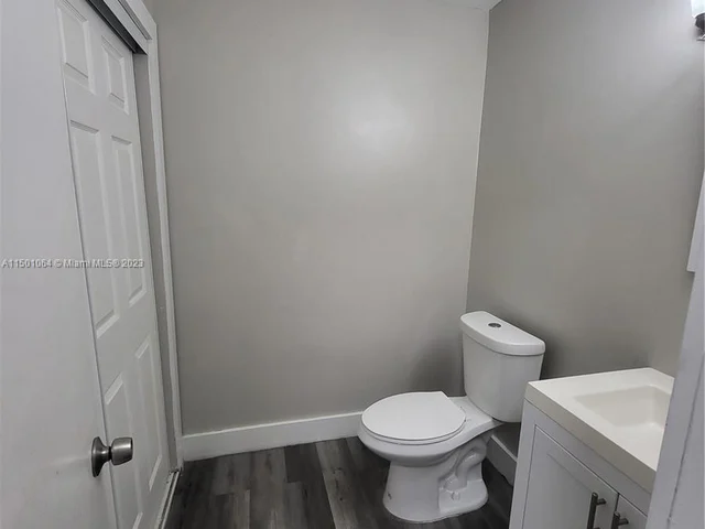 6193 Pine Tree Ln # C, Tamarac FL 33319