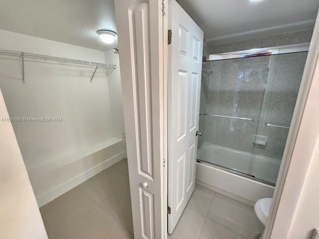 1300 NE Miami Gardens Dr # 503E, Miami FL 33179