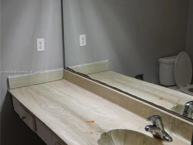 3301 Spanish Moss Ter # 504, Lauderhill FL 33319