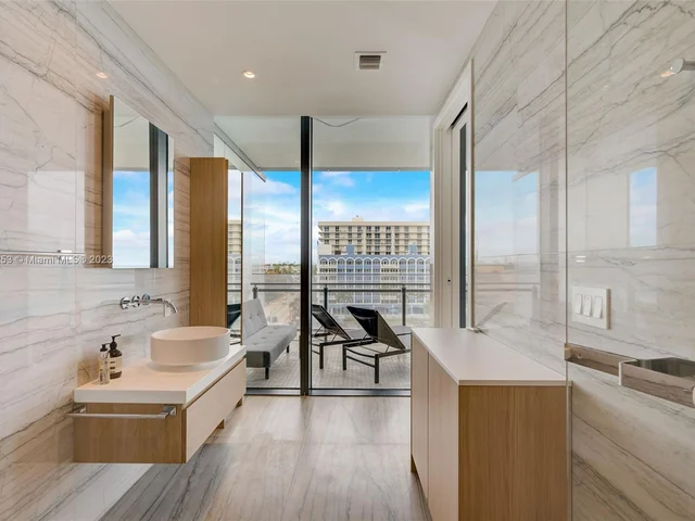 8701 Collins Ave # 603, Miami Beach FL 33154