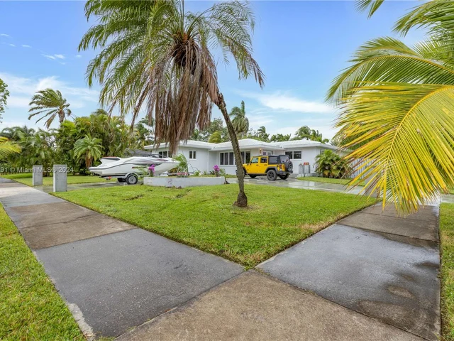 1101 Van Buren St, Hollywood FL 33019