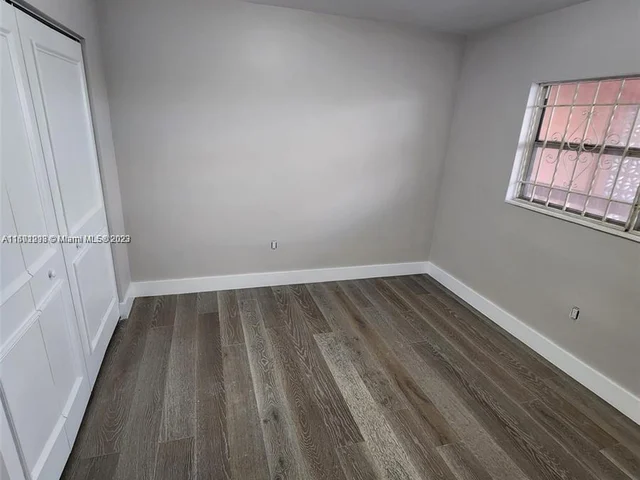 18900 NE 3rd Ct # 536, Miami FL 33179