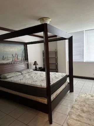 5005 Collins Ave # 325, Miami Beach FL 33140