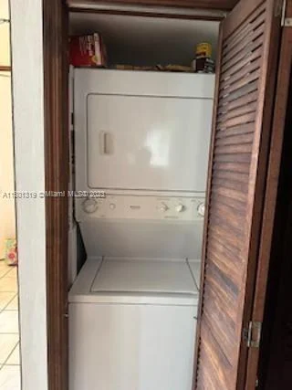 5005 Collins Ave # 325, Miami Beach FL 33140